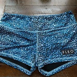 Fleo 3.25 Bad Bad Girl, size L, EUC